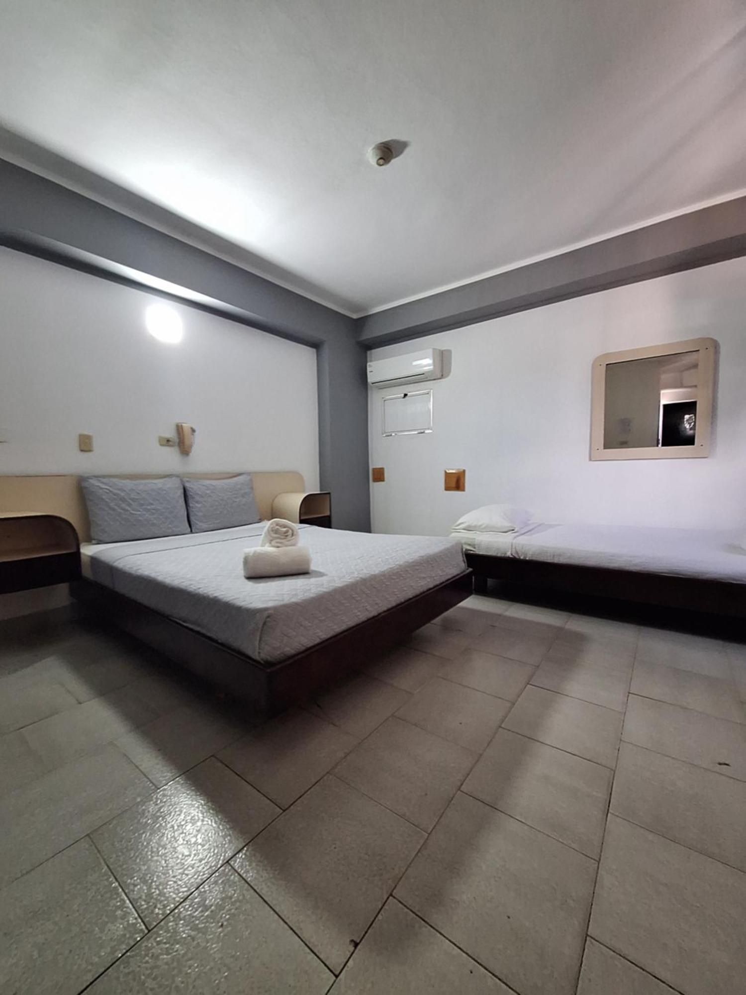 Hotel Jupiter El Morro de Barcelona Dış mekan fotoğraf